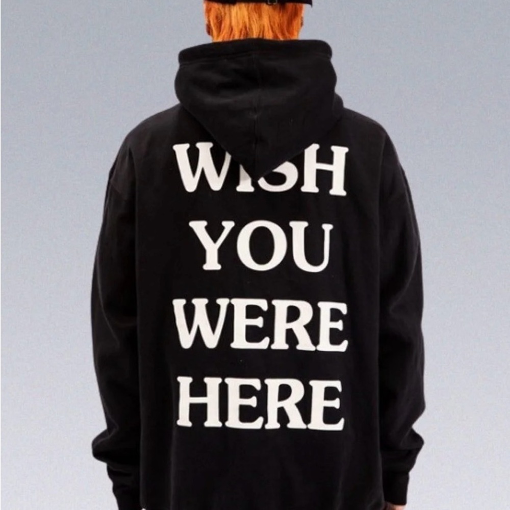 Travis Scott Black Hoodie with Multicolor Astroworld Design - Picture 3 of 5